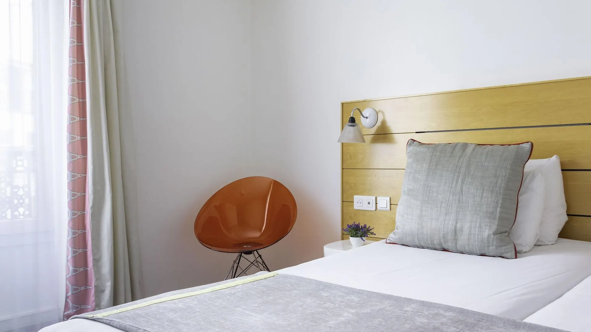 Hotel Lorette - Astotel Paris